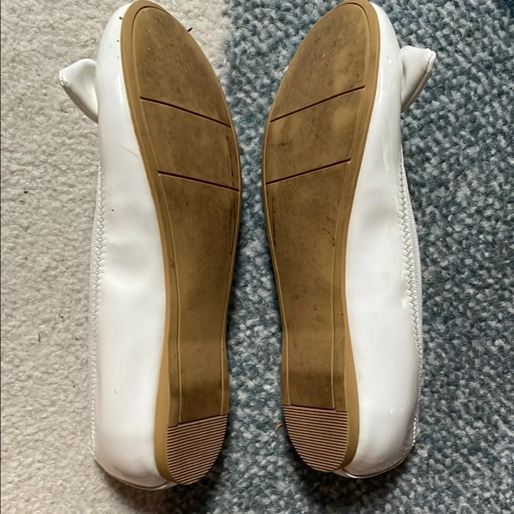 Harper Canyon White Ballet Flats with Bow